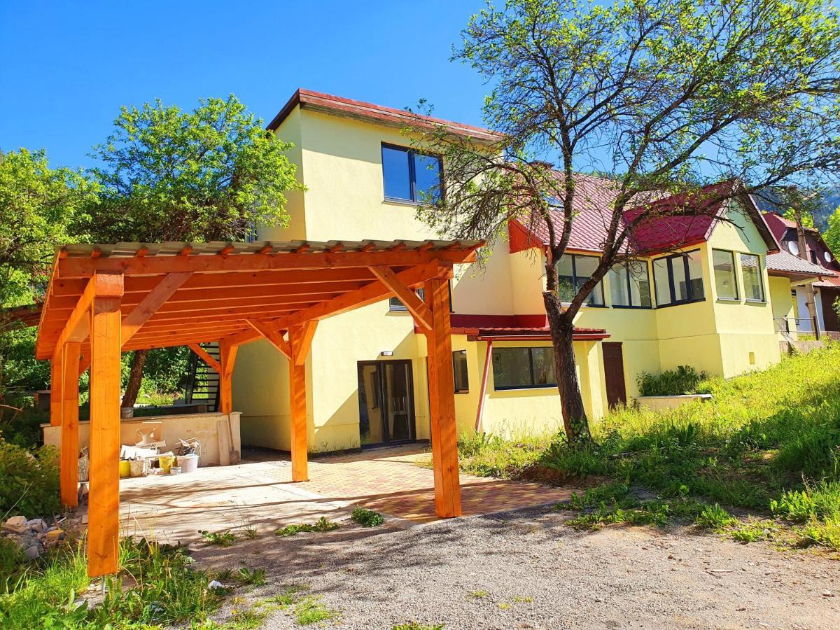 Cely Apartmanovy Dom Donovaly-hanesy
